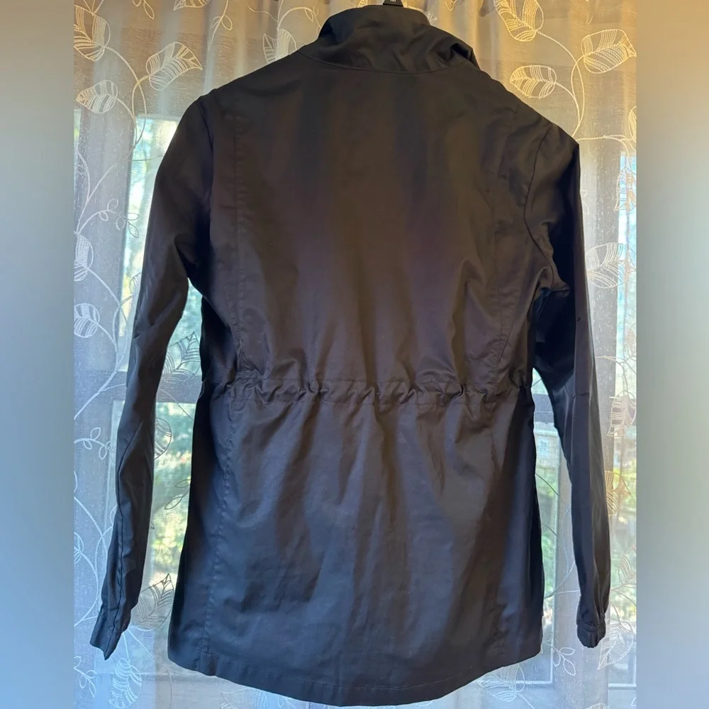 Nike Trench - Picture 2 of 7